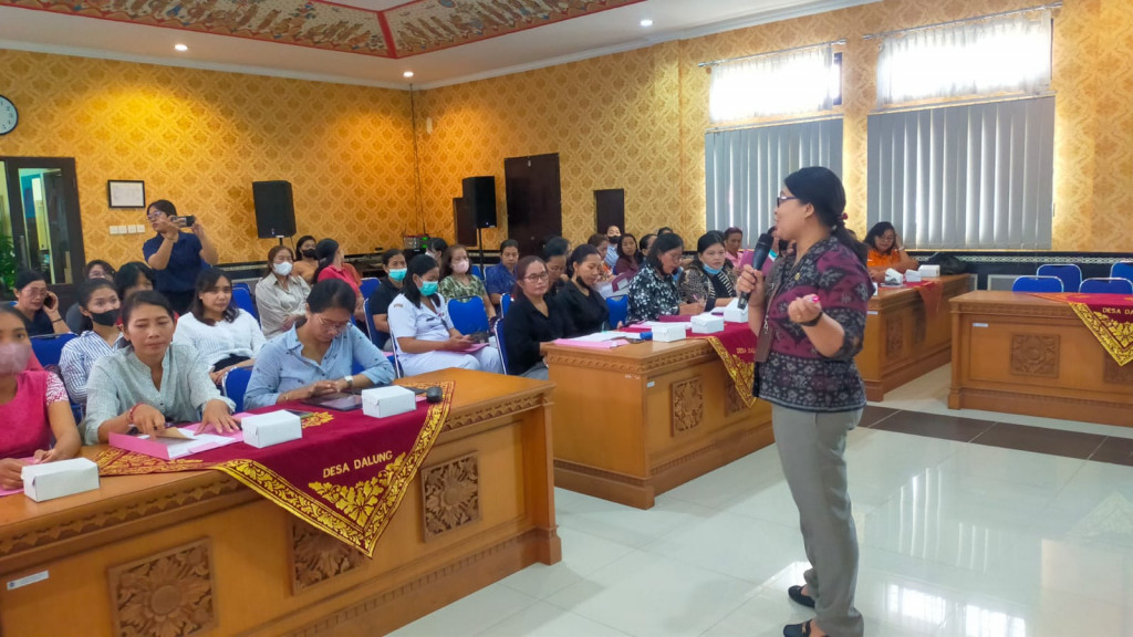 Kegiatan Orientasi bagi Kader Tim Pendamping Keluarga (TPK) Desa Dalung